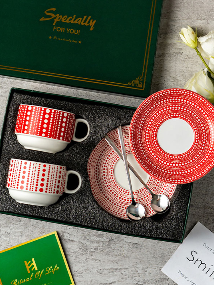 簡約風瓷質咖啡杯碟套裝 精美陶瓷下午茶茶具創意馬克杯