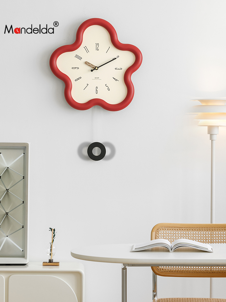 奶油風花朵創意搖擺掛鐘 簡單大氣 客廳裝飾牆面計時器