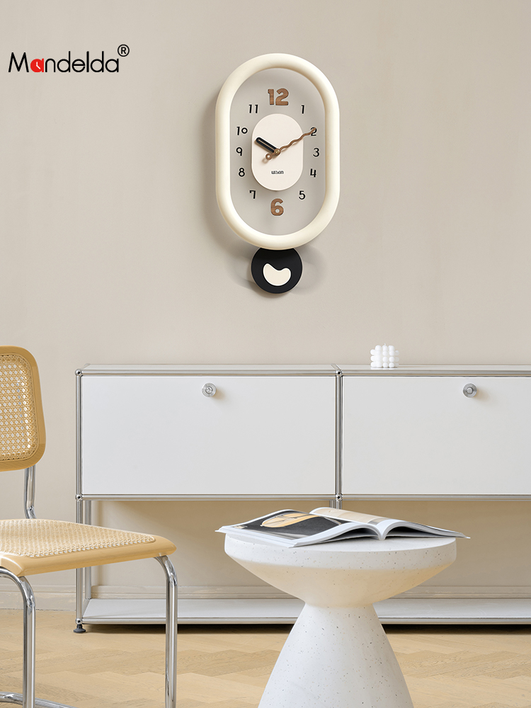 免打孔法式奶油風掛鐘 客廳現代簡約搖擺時鐘