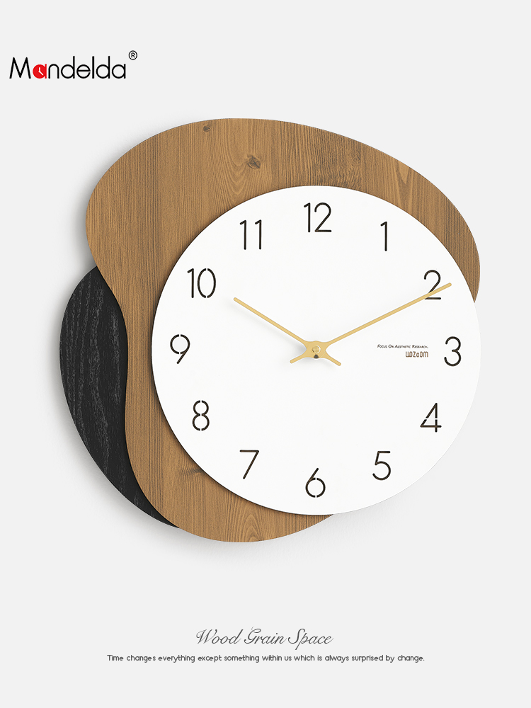 時尚鐘錶現代簡約北歐風格原木風掛鐘裝飾 客廳掛牆創意輕奢時鐘