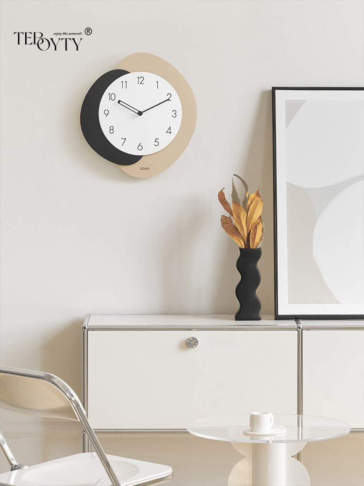 無邊框創意撞色掛鐘簡約現代風格teboyty進口環保板材客廳牆面裝飾掛鐘
