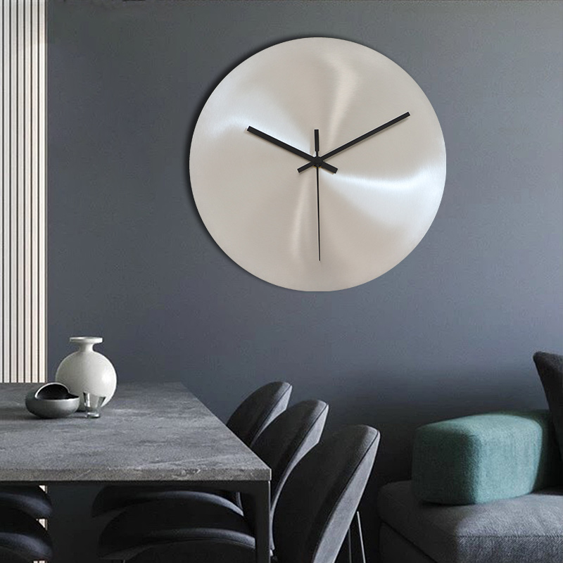 銀色工業風掛鐘 裝飾客廳工作室 現代簡約北歐風格鐘錶圓形