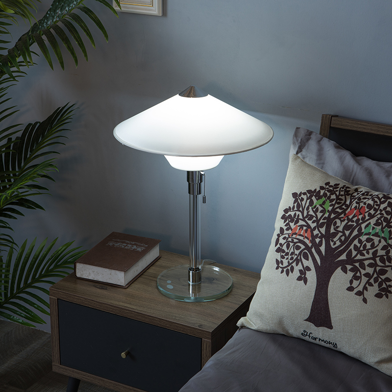 簡約後現代臥室檯燈 設計師款輕奢個性床頭櫃燈具