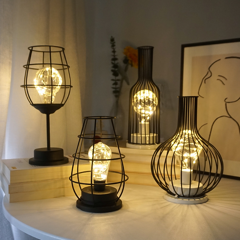 北歐風格鐵藝小夜燈創意酒瓶造型浪漫裝飾氛圍燈檯燈手提酒吧電池床頭燈