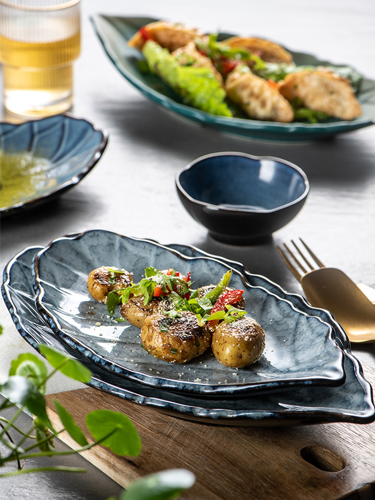 日式清新瓷盤 創意樹葉造型 餐具擺設 精緻餐盤