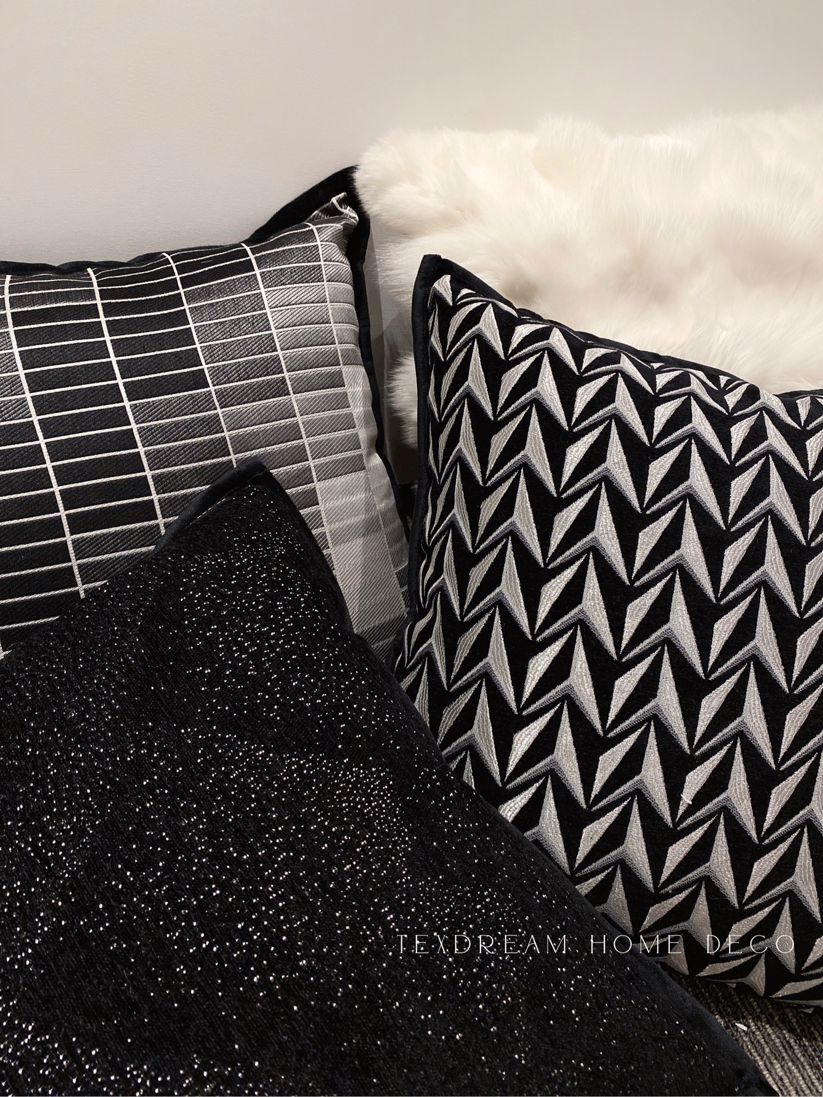 texdream態度 黑色輕奢 簡約沙發抱枕靠枕客廳含枕芯靠墊套