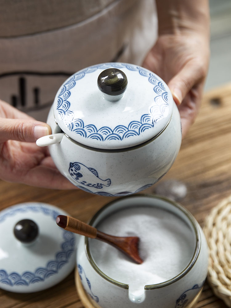 和風四季釉下彩廚房陶瓷調味罐復古日式風格有蓋有孔蓋設計可選多種尺寸和顏色廚房居家必備