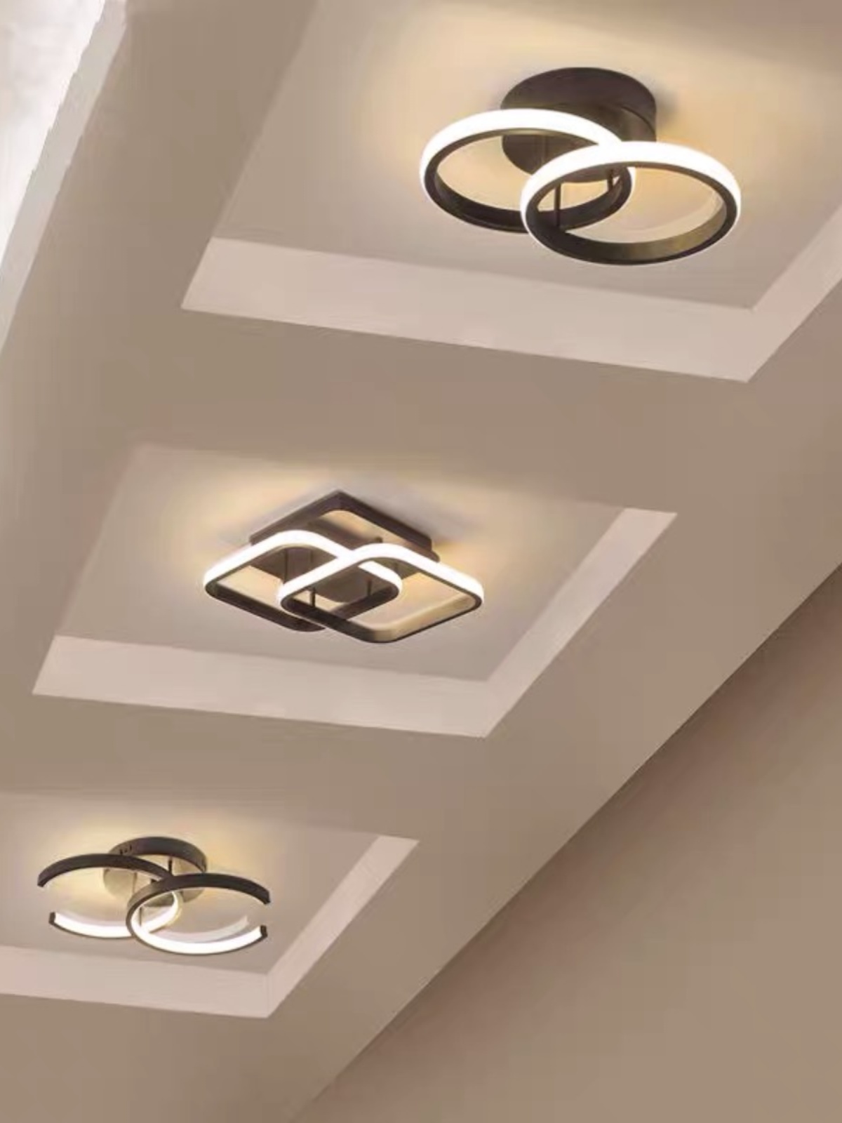 簡約現代風格LED吸頂燈鋁製燈身PMMA燈罩適合1015空間 (4.4折)