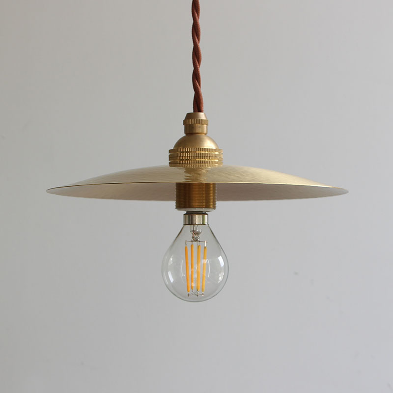 日式手工黃銅吊燈打造溫馨雅緻的北歐日式風格