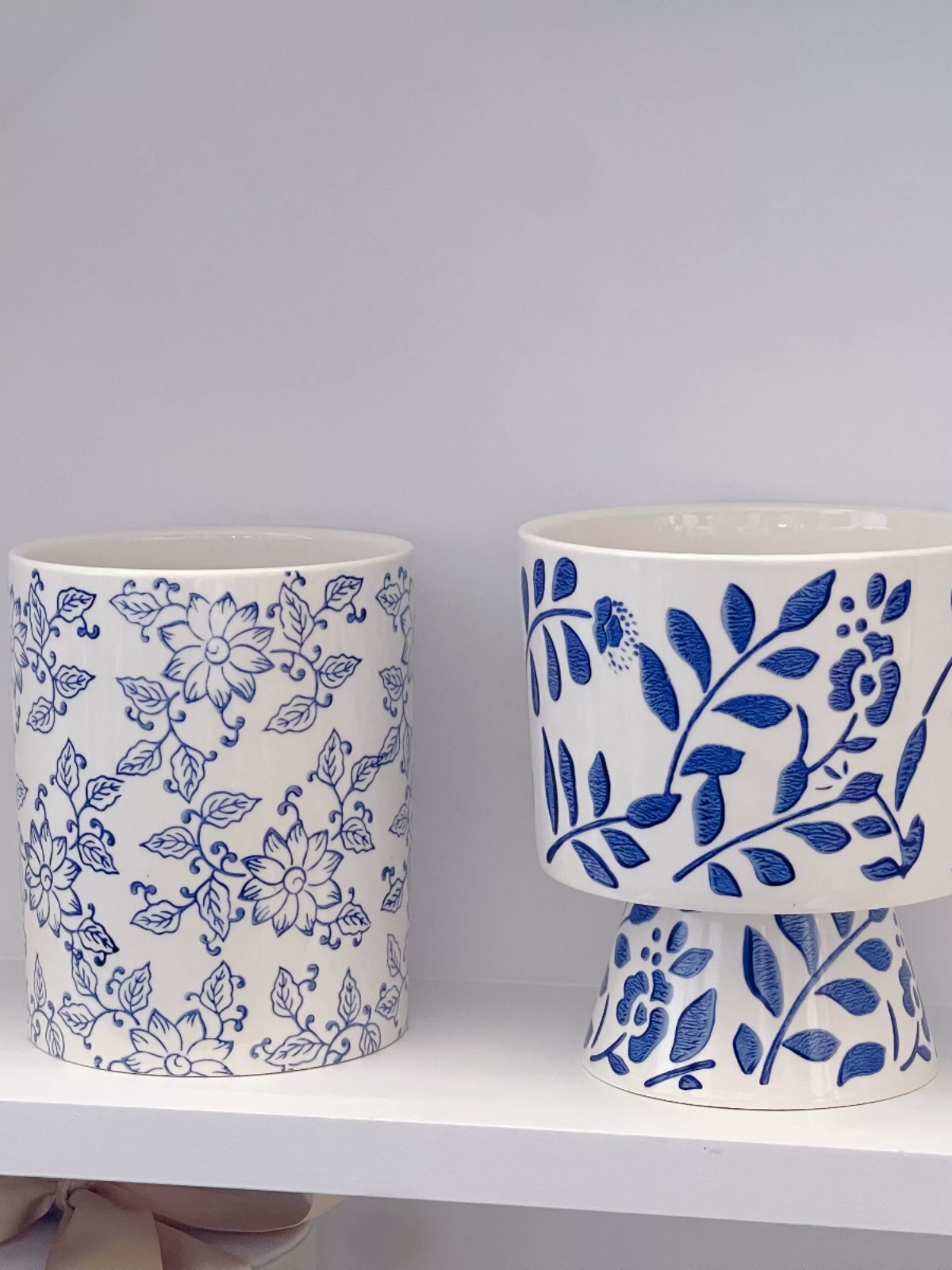 日式風格陶瓷花盆青花瓷蝴蝶蘭圖案高雅復古適用於室內裝飾和綠植栽培 (3.4折)