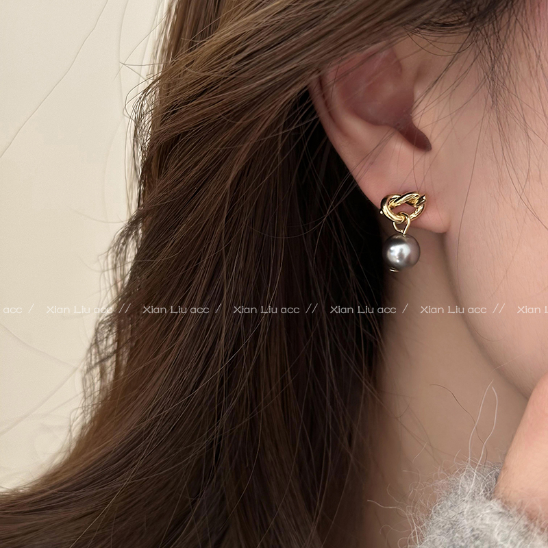 小眾日韓風打結灰珍珠耳環展現獨特氣質與復古美感