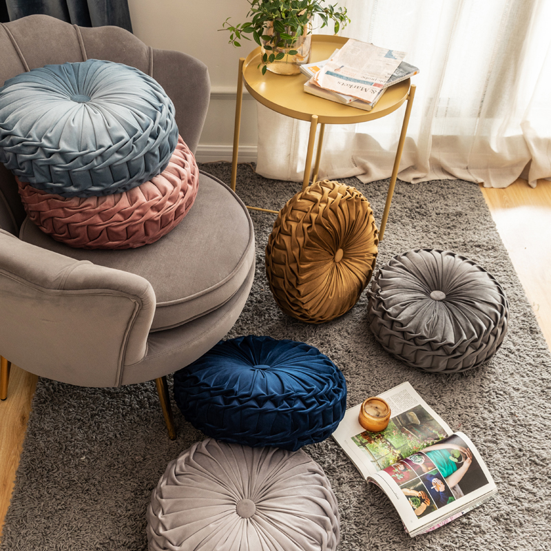 歐式輕奢風格抱枕圓形靠墊柔軟舒適適合午睡和客廳使用