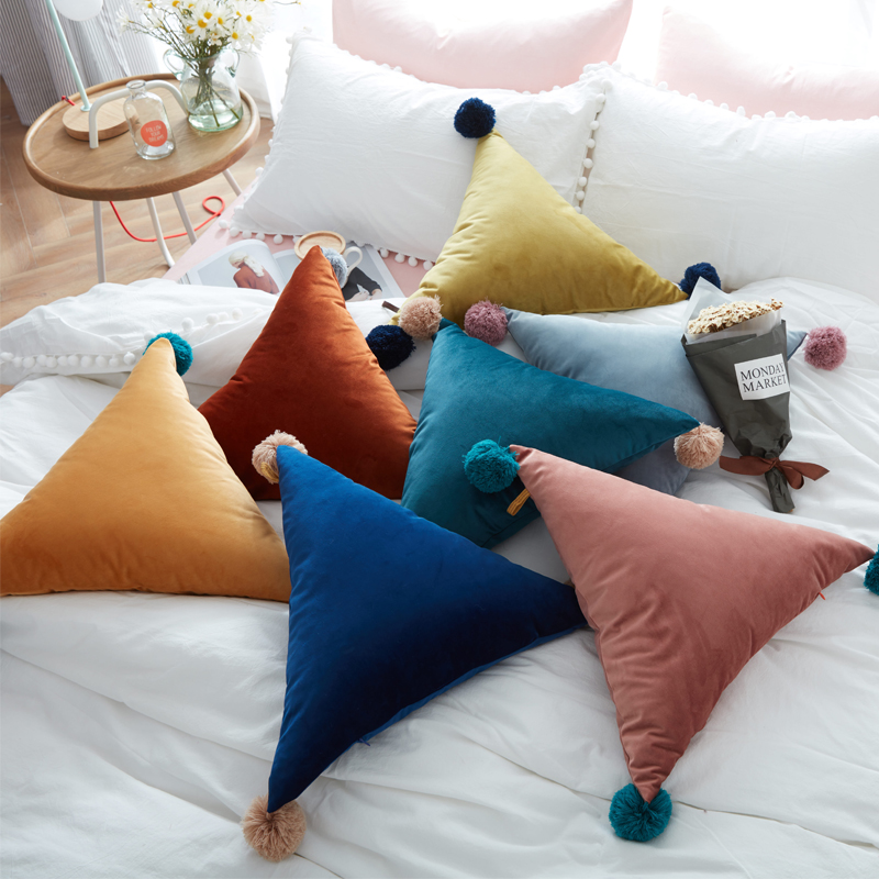 北歐手工毛線球抱枕純色沙發房間客廳裝飾靠墊含芯三角形設計溫馨舒適