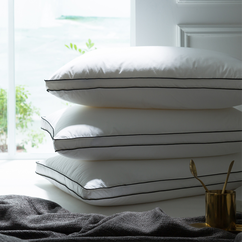 羽絲絨立體全棉高回彈水洗纖維枕提供舒適睡眠體驗