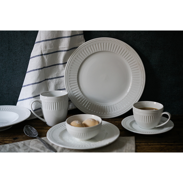 簡約北歐風格陶瓷餐具套裝 純白浮雕餐盤碗杯碟具