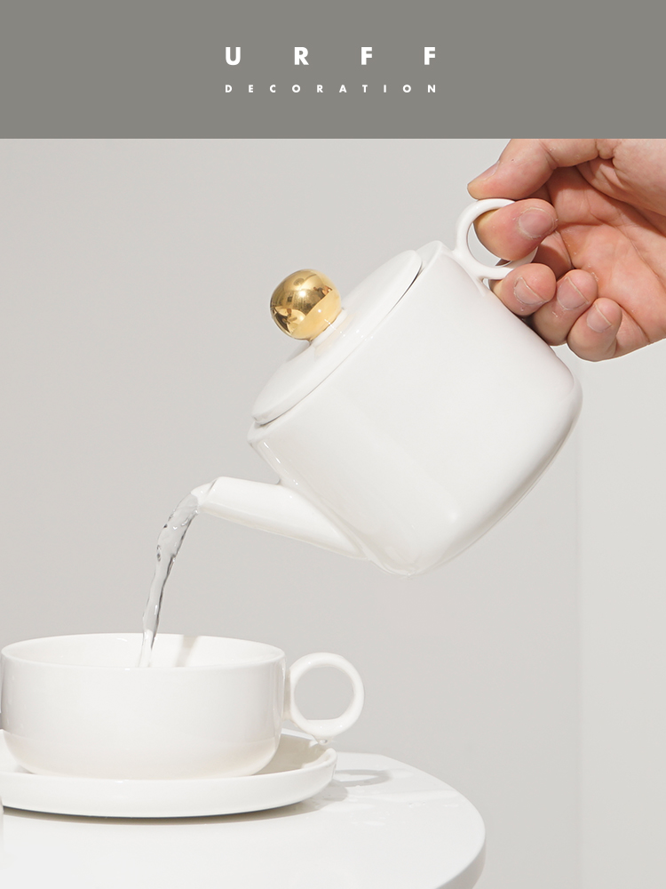URFF DECO 法式優雅白陶瓷 TeaForOne 茶具組 金色禮盒 一壺一杯 401500ml 復古陶瓷茶壺 (8.3折)