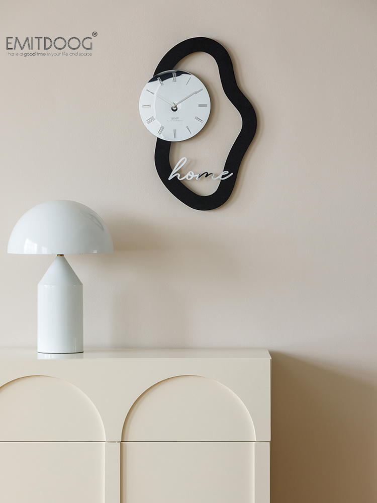 北歐藝術掛鐘創意時鐘現代輕奢鐘錶個性客廳簡約掛鐘