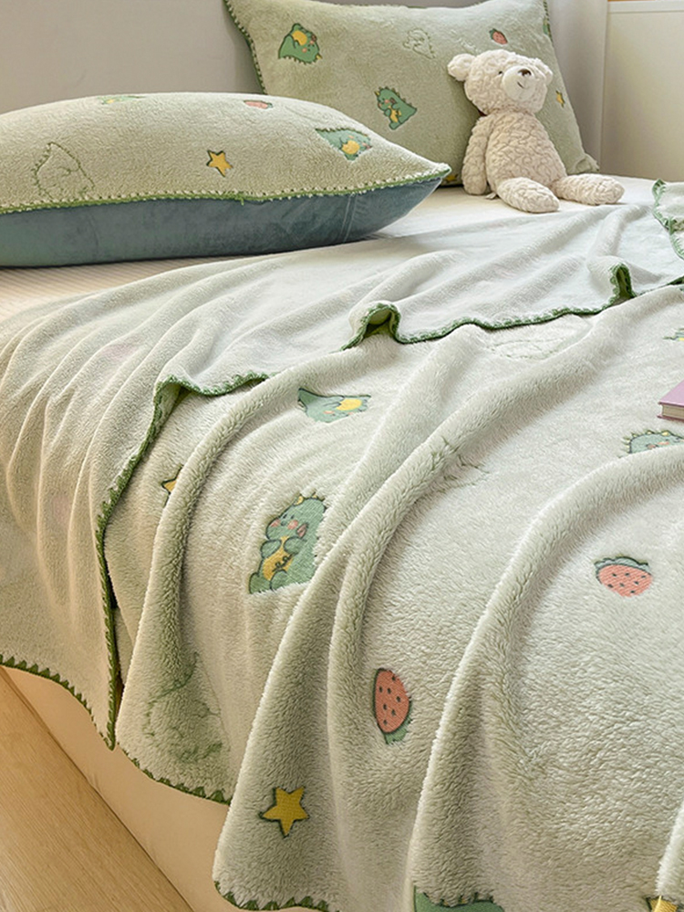 風格可愛的卡通動漫牛奶法蘭絨毛毯單人兒童午休小被子辦公室沙發珊瑚絨薄空調蓋毯子