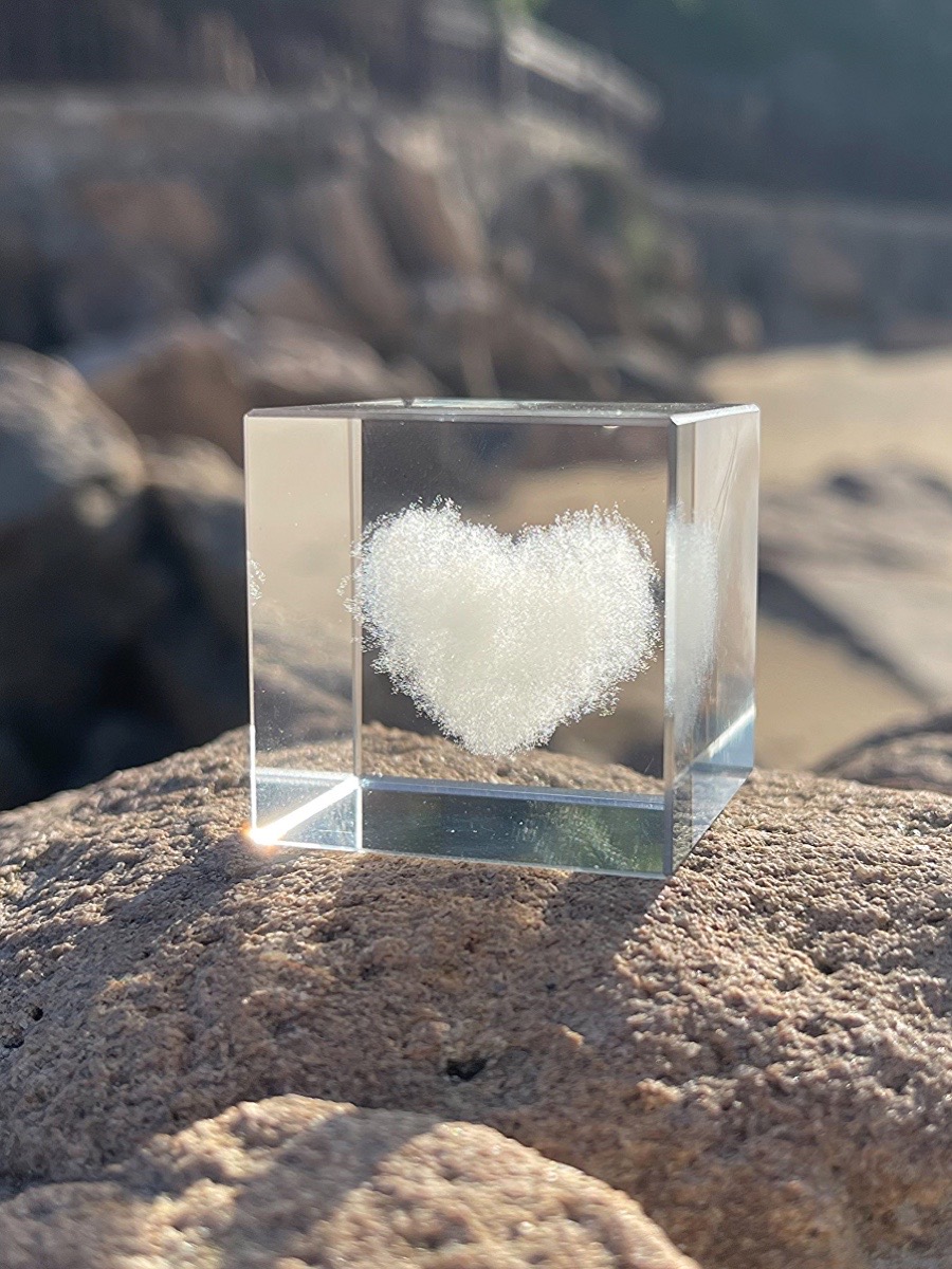 白雲水晶玻璃擺件 點綴桌面藝術氣息