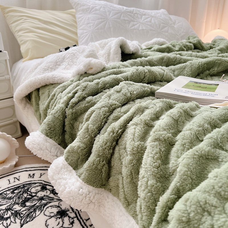 加厚珊瑚絨保暖毛毯 辦公午休沙發床單 羊羔絨蓋毯被子
