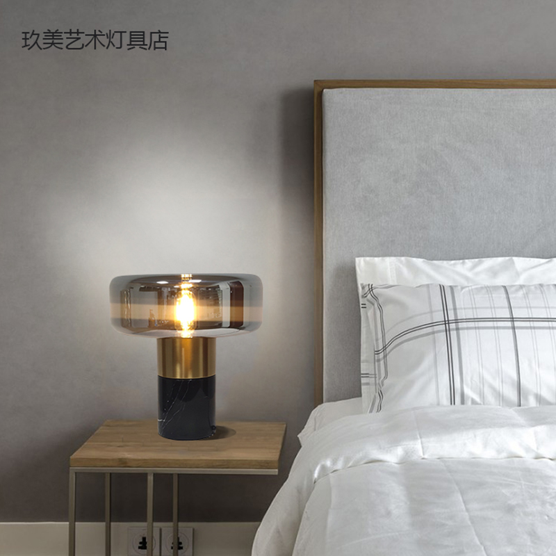 新款現代北歐大理石台燈創意簡約設計師書房臥室牀頭洞石玻璃台燈