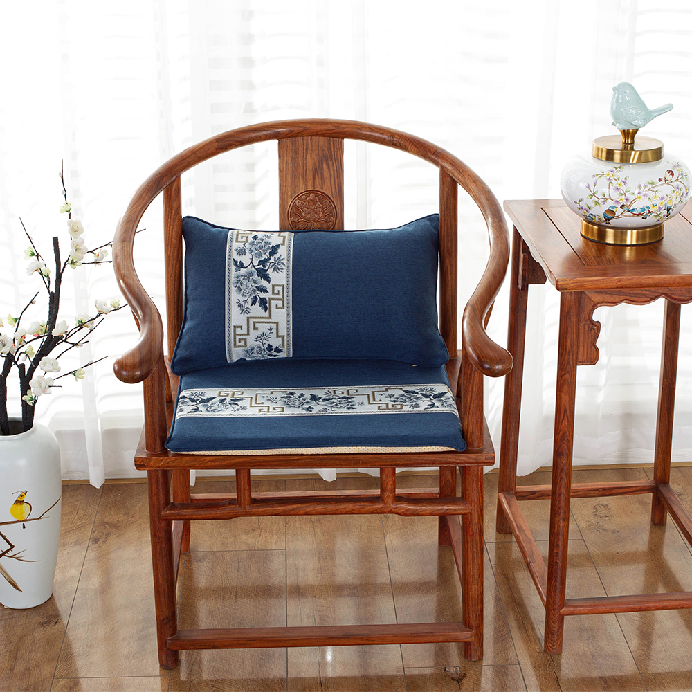 新中式紅木椅墊藍白刺繡坐墊讓您的沙發茶几更美觀