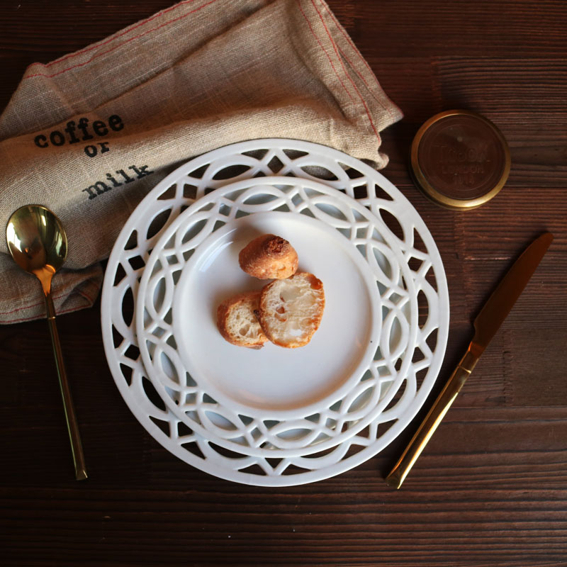 w1962出口美國高溫陶瓷鏤空蕾絲雕花法式白色西餐盤復古盤甜品盤