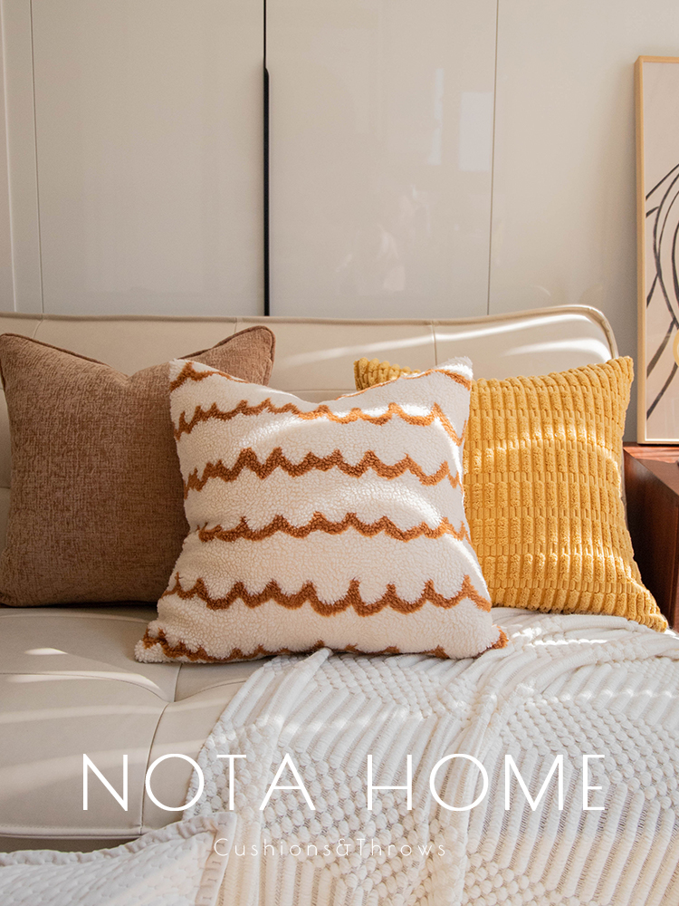 北歐簡約風抱枕 精美純色毛絨材質 舒適柔軟客廳沙發靠墊