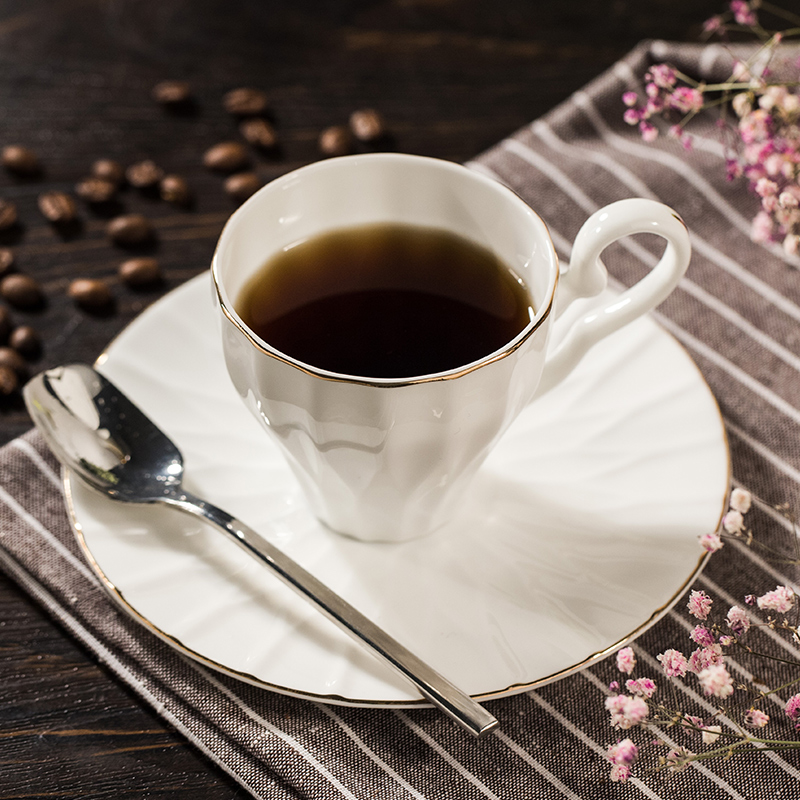 簡約輕奢家用咖啡杯碟北歐風格陶瓷杯下午茶具純白描金商用水杯