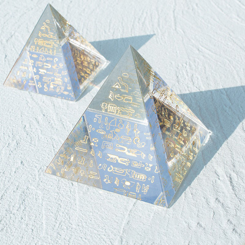 水晶金字塔擺件 簡約現代風格 家居裝飾辦公室書桌裝飾 (2.6折)
