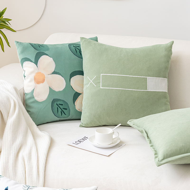 清新飄窗小綠色抱枕混紡材質簡單現代風格