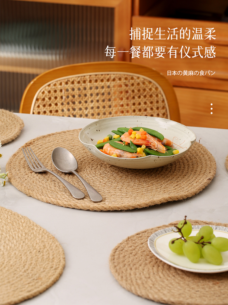 日式風格木質圓形餐墊隔熱防燙適用於餐廳質感高級