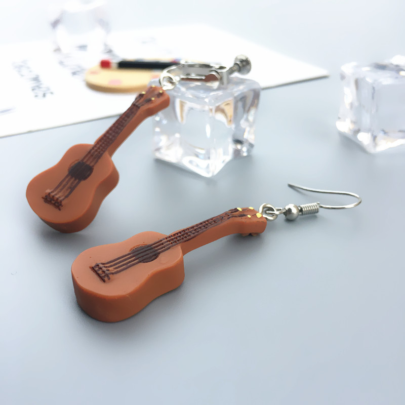 少女風耳環 個性小吉他造型 學生風耳飾 (6.8折)