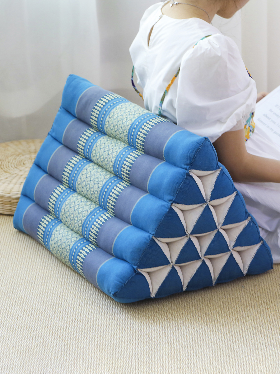 泰國木棉抱枕三角靠墊東南亞風大靠背沙發懶人午睡靠墊 (6.6折)
