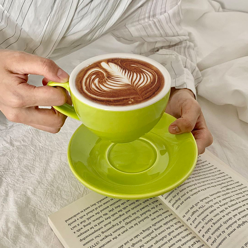 歐式簡約風格咖啡杯碟套裝300ml拉花專用陶瓷馬克杯送攪拌勺