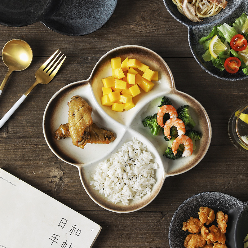 多味四格盤創意陶瓷餐盤日式風格分餐盤居家使用小吃零食盤