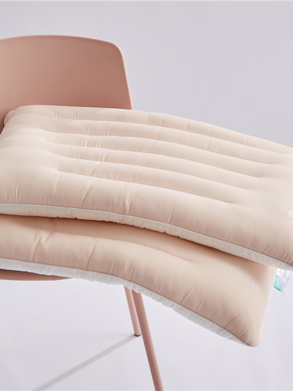 雲感涼爽防蟎乳膠枕芯分區設計舒適護頸單人單隻更換方便