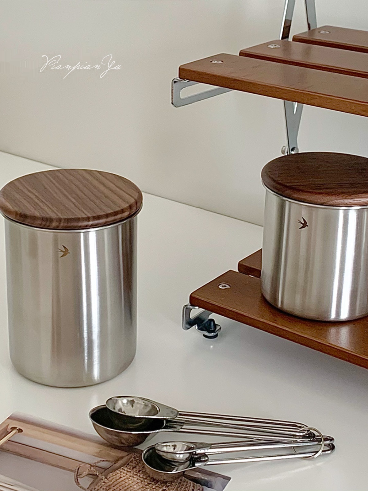 復古風不鏽鋼儲物罐 帶木蓋咖啡豆密封罐 茶葉儲存罐
