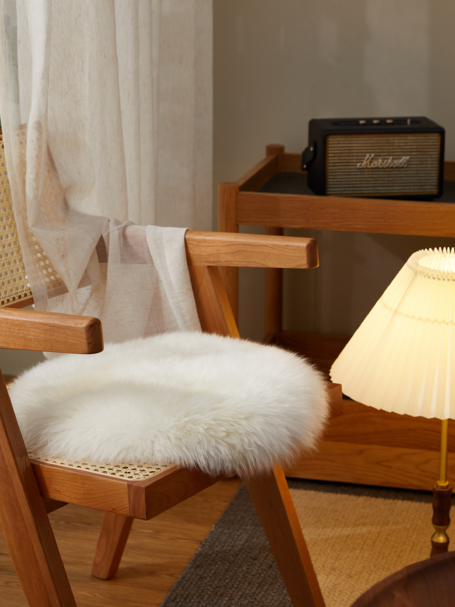 奶油色羊毛墊 原色天然羊皮圓形坐墊 椅墊 沙發毛墊子 客廳簡約現代