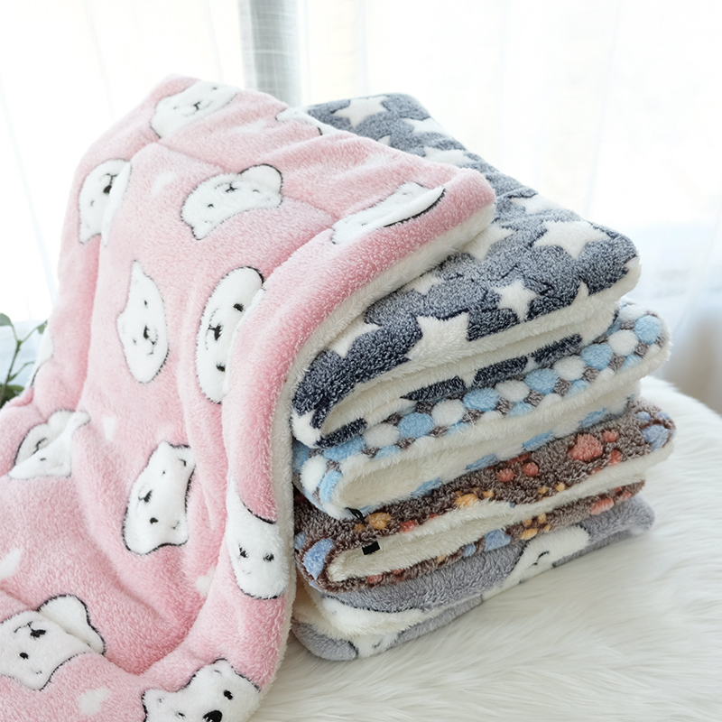 寵物狗狗墊子加厚鼕天毯子保煖貓咪睡墊通用毛毯防滑座墊貓狗籠墊