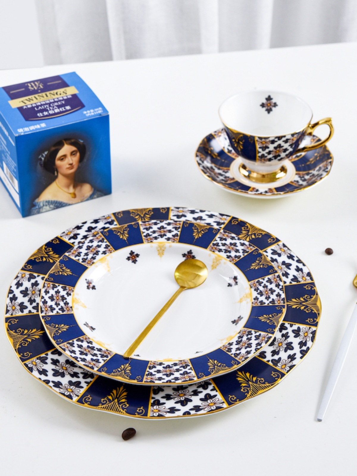 愛莉卡貝葉 攝政藍英式奢華骨瓷咖啡盃宮廷風下午茶盃配勺禮盒裝