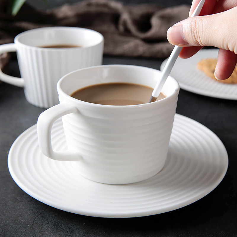 北歐風格磨砂陶瓷馬克杯碟組小清新辦公室水杯子奶茶杯
