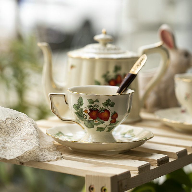 復古紅莓茶壺咖啡杯碟組送勺  輕奢描金宮廷風 下午茶陶瓷杯碟 (8.3折)