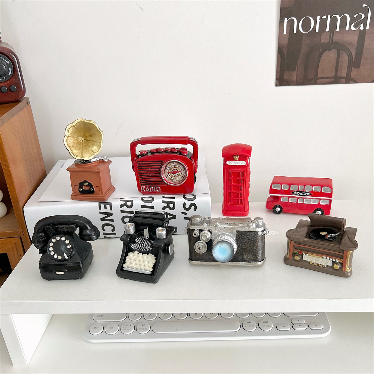 複古懷舊美式桌麪擺件迷你電話兒童房卡通裝飾模型收音機盲盒擺設