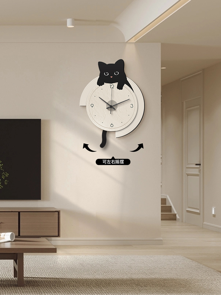 創意貓咪時鐘壁燈客廳餐廳免打孔掛牆鐘錶靜音搖擺掛鐘 (3.1折)