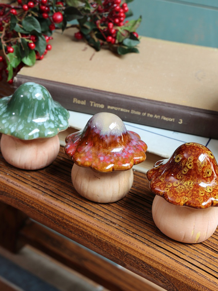 北歐風格陶瓷蘑菇草坪擺飾 祝褔送禮裝飾工藝品