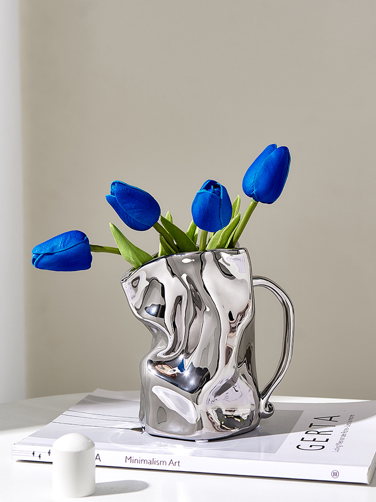 輕奢風陶瓷花瓶 銀色電鍍褶皺藝術擺件 客廳裝飾品