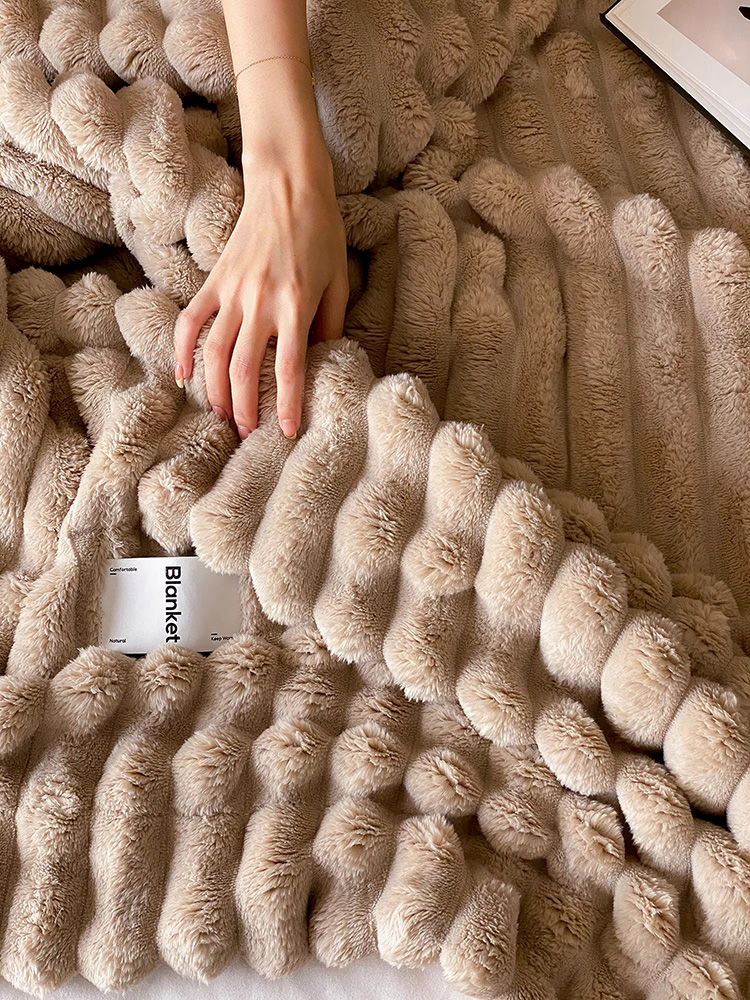 立體條紋提花仿兔絨小毛毯簡約現代風格保暖發熱適用客廳冬季