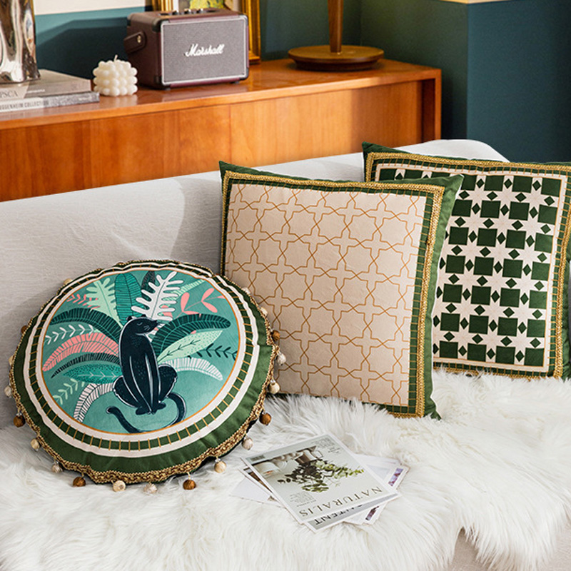 復古美式輕奢風抱枕 讓客廳沙發更有質感