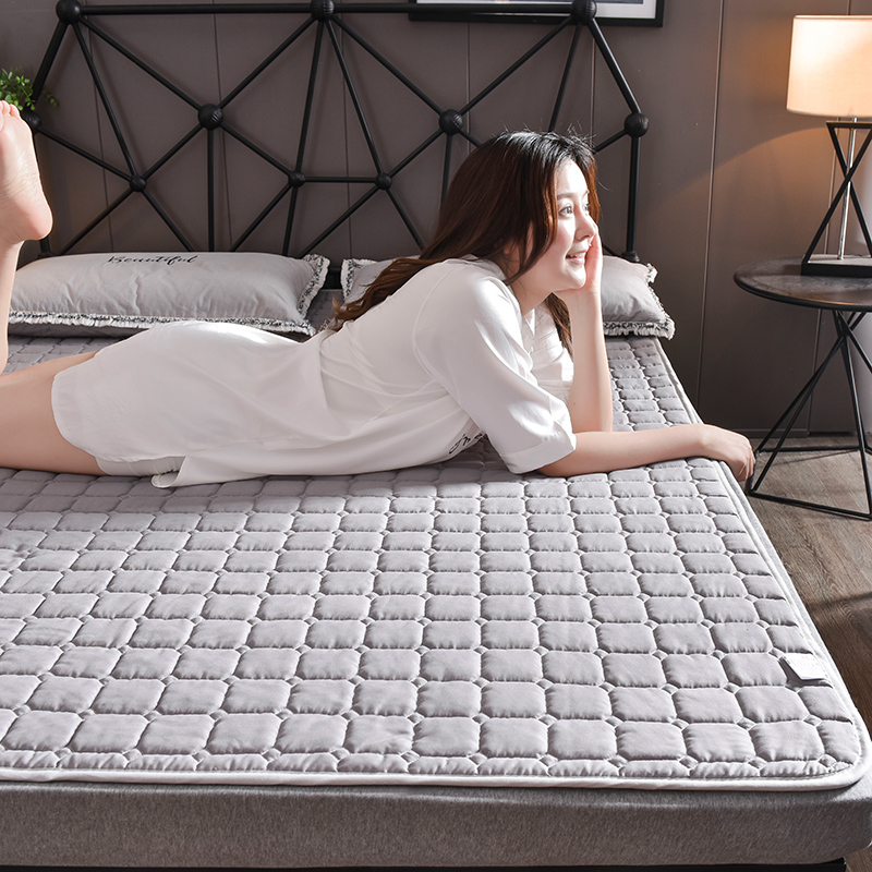 床邊故事風格簡約現代聚酯纖維材質適用於學生宿舍床單人床雙人床可摺疊保護床墊薄款墊褥打地鋪墊被 (4.7折)
